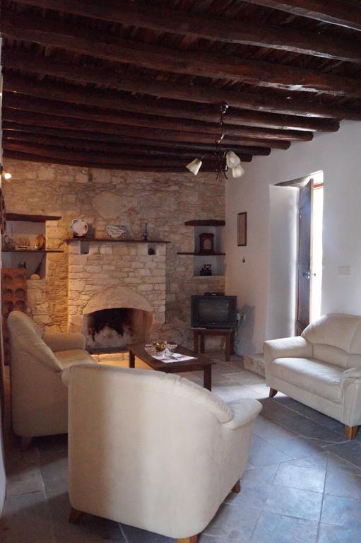Makrinari Tis Pano Geitonias Villa Salamiou Dış mekan fotoğraf